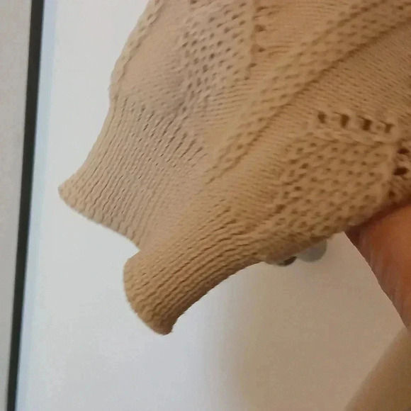 Gorgeous  beige vintage dress - Picture 4 of 8